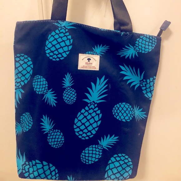 Beautiful esvan tote - Picture 1 of 2